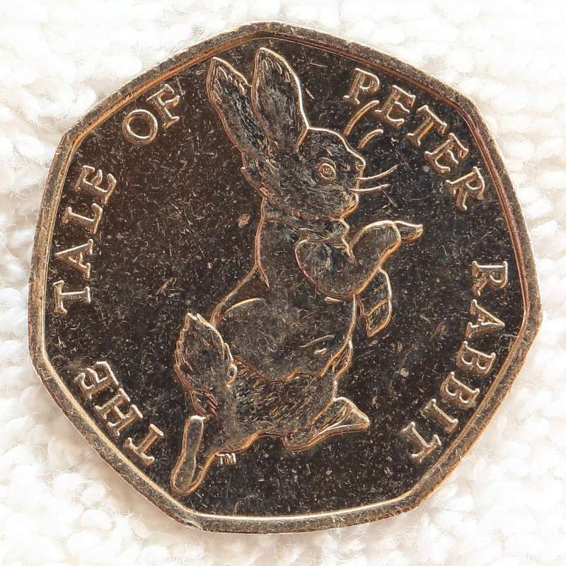 Newbie-Question:-What-Are-You-Looking-For-When-You-Photograph-A-Coin?