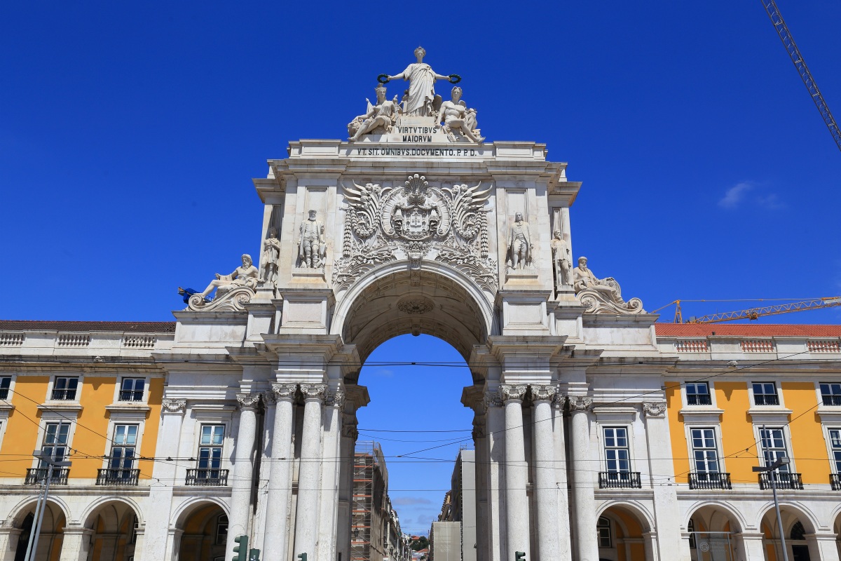 A-Visit-To-The-Museu-De-Dinherio-Or-Money-Museum-In-Lisbon-Portugal