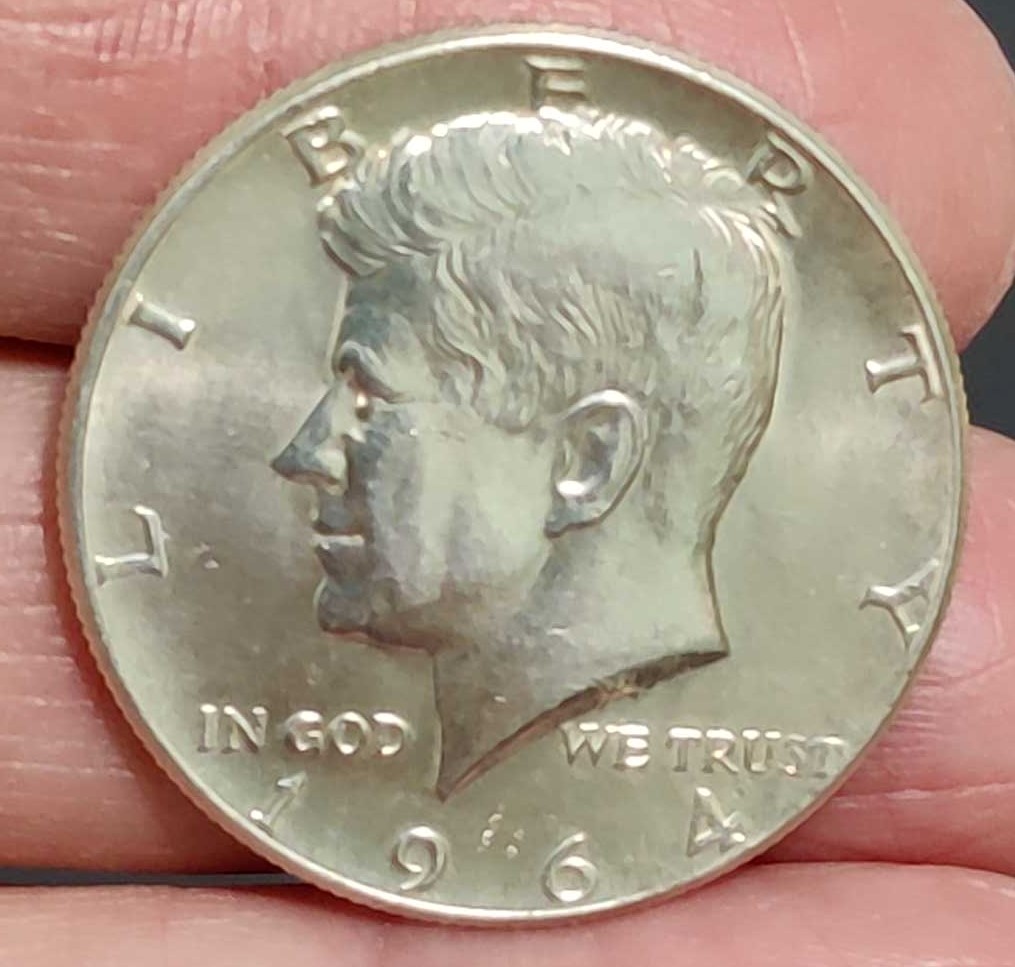Is-This-Kennedy-Half-Dollar-Worth-Getting-Graded?-1964