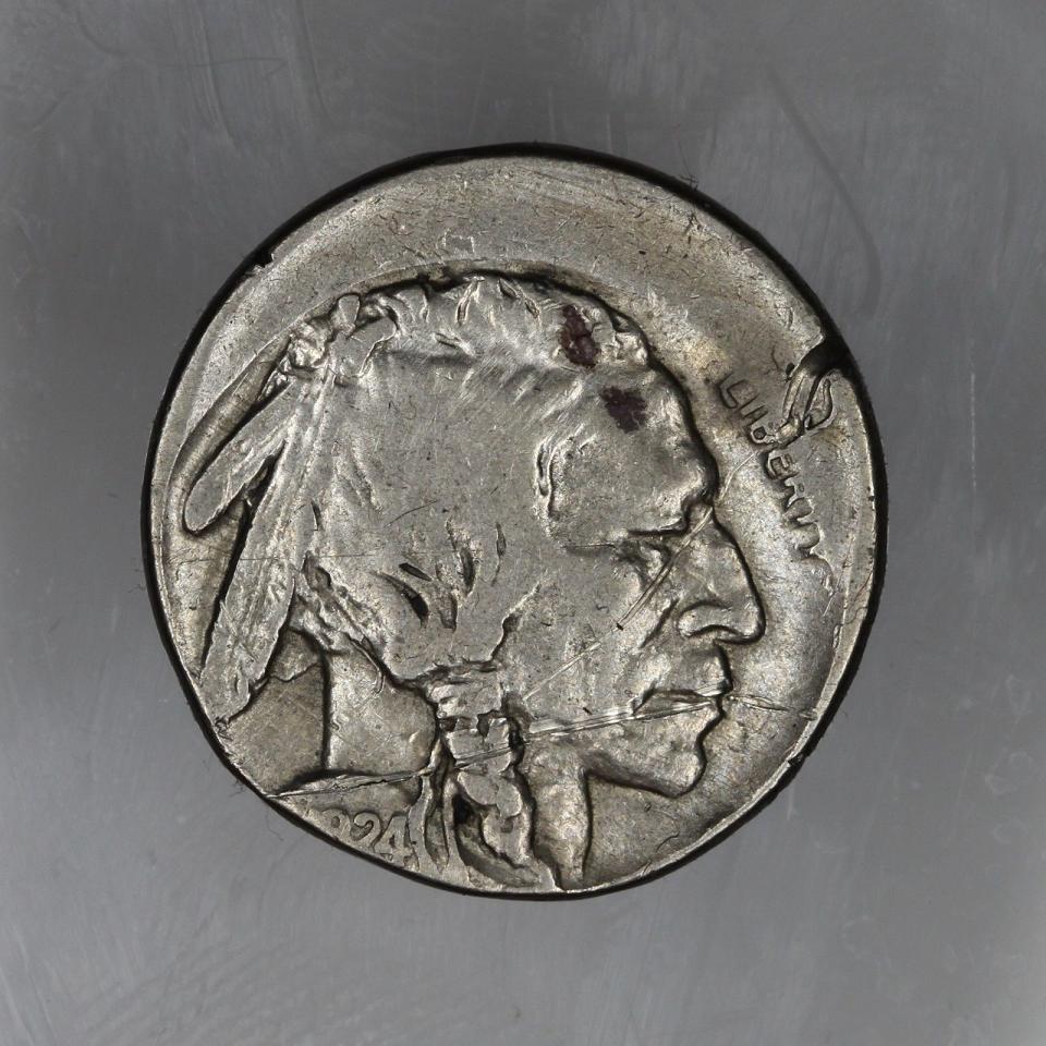 1924-5c-Buffalo-Nickel-Off-Center-Mint-Error