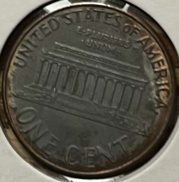 2008-D-Lincoln-Memorial-Cent---What-Error-Is-This?-Also-How-Much-Is-It-Worth?