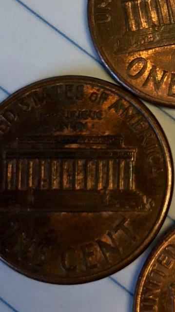 Help-Identifying-1992-Close-AM-Pennies