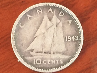 This-Canadian-1943-Ten-Cents-Coin-Has-A-Die-Break.