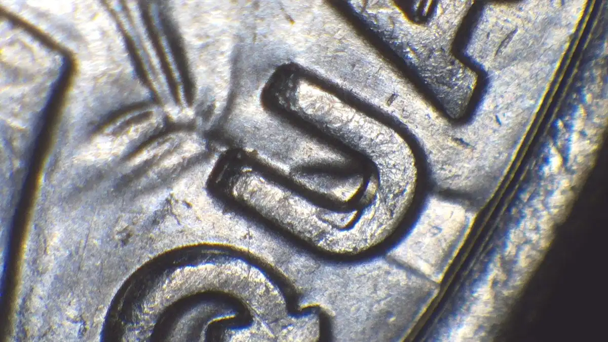 2021-D-Quarter-U-On-Quarter-Missing-Inner-Section-And-Look-At-Binoccular-Handle?