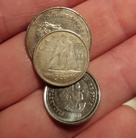 Coinstar-Finds!-Including-Bank-Counters-And-Other-Machines