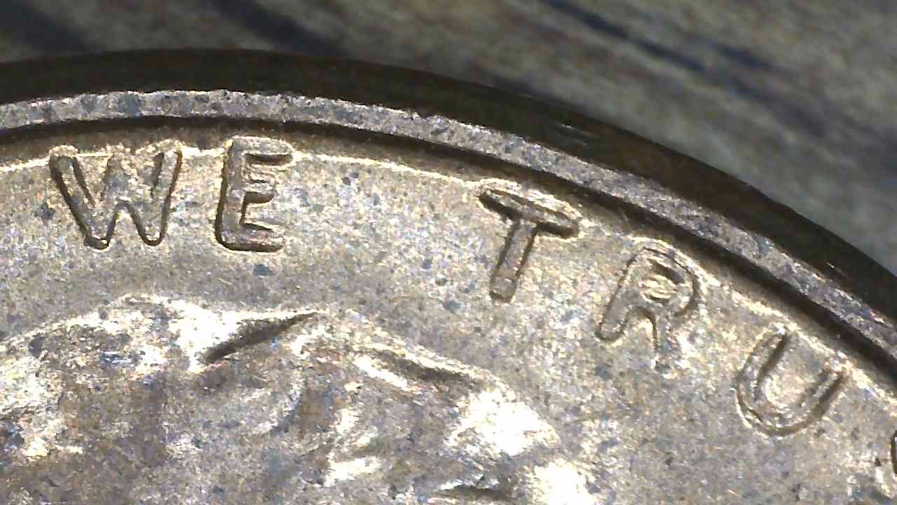 1972-D-Lincoln-Memorial-Cent-Machine-Doubling?