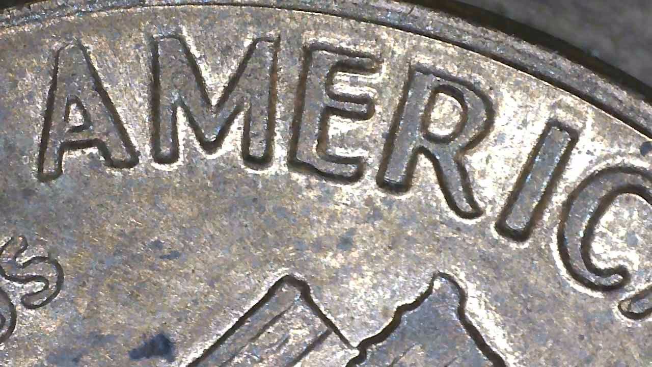 1972-D-Lincoln-Memorial-Cent-Machine-Doubling?