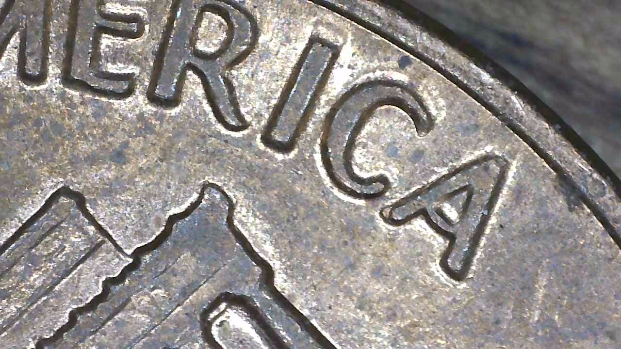 1972-D-Lincoln-Memorial-Cent-Machine-Doubling?