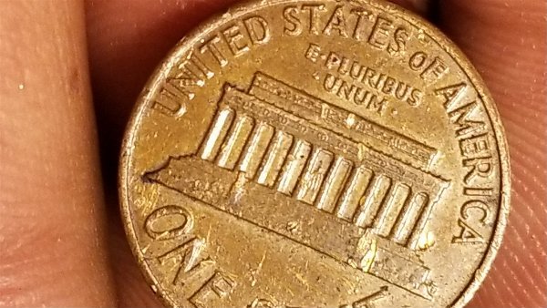 1964-D-&-S-Dmm-Lincoln-Penny-Errors-Hot-Lips-Is-This-Real?