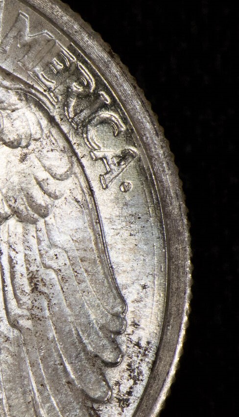 Could-Anyone-Tell-Me-What-This-Rim-Defect-Is-Named-Please?