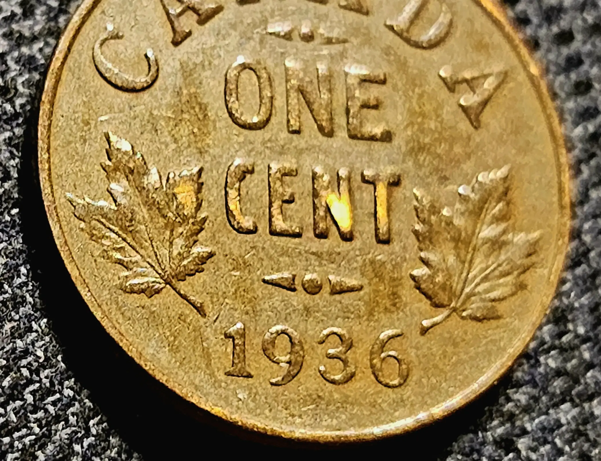 1936-Dot-Penny?-Photo-And-Video-Comparison