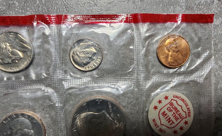 1971-D-Penny-No-Mint-Mark-In-A-Mint-Set
