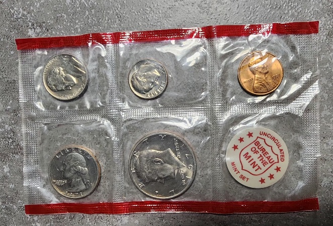 1971-D-Penny-No-Mint-Mark-In-A-Mint-Set