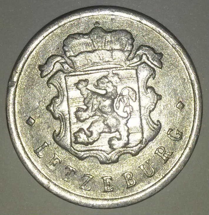 100-Coins-From-100-Different-Countries-In-100-Different-Years-Game-20th-Century-Edition