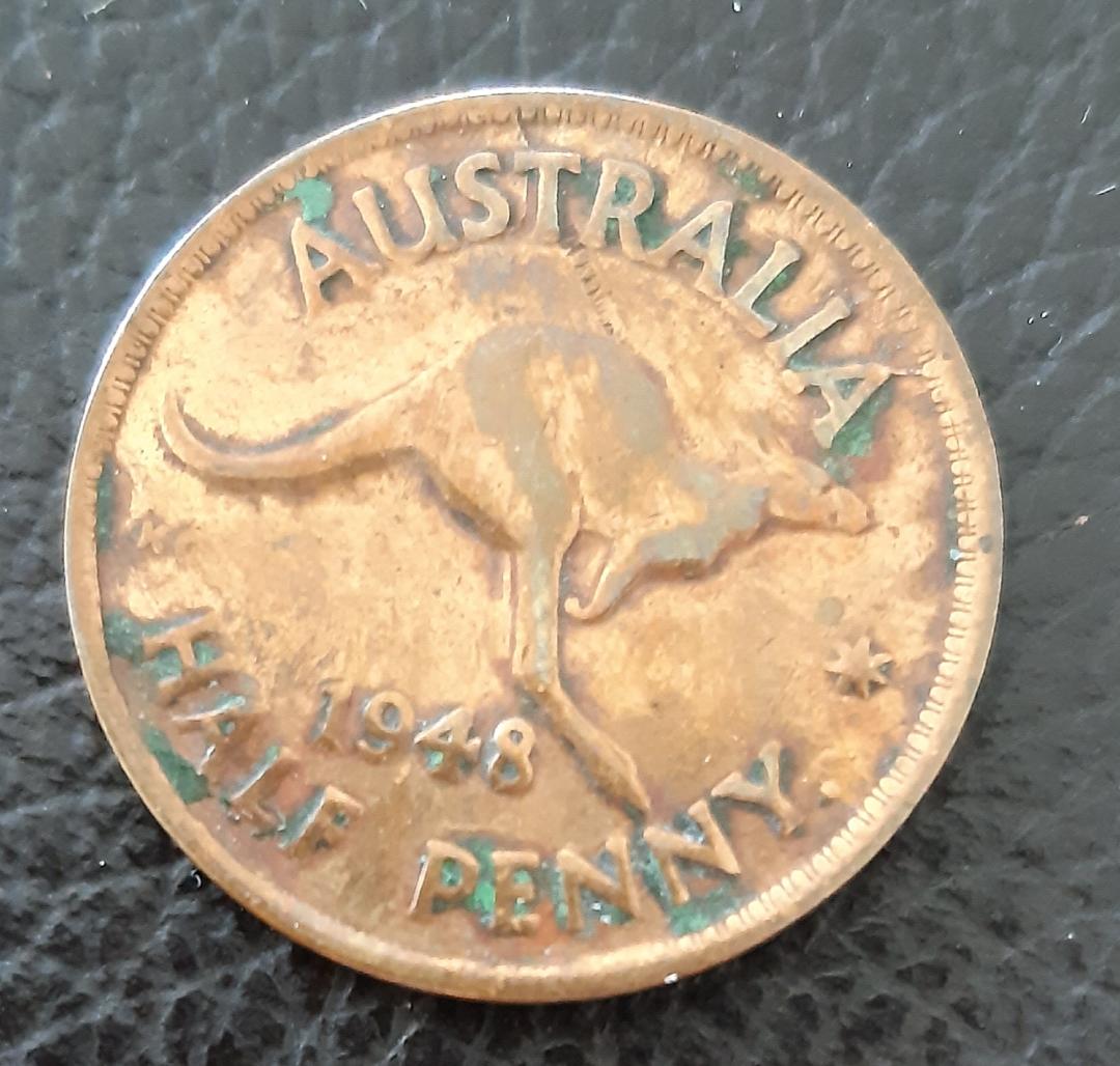 1948-Half-Penny-With-Reflective-Surface-On-One-Side