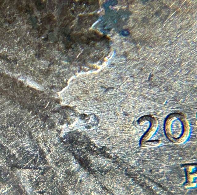 2001-P-Cent-With-Crazy-Strange-Lines.