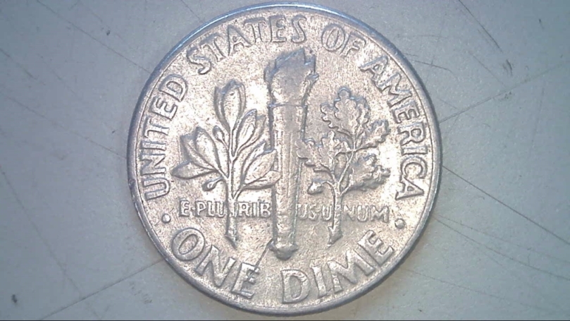 1970-D-Dime-With-Odd-Error-Or-Damage-On-The-Reverse