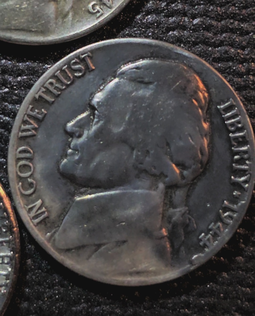 Need-Help-With-Possible-1944-Nickel-S-Double-Eye-Error