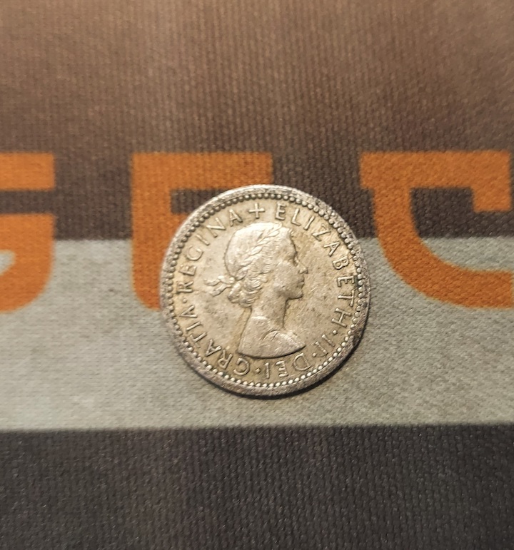 1958-Sixpence:-Broadstruck?