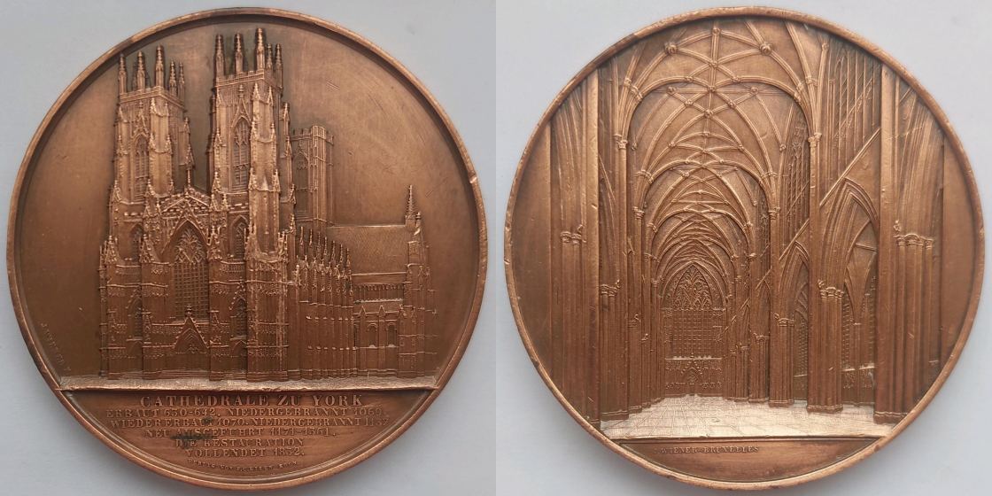 Wiener-Medal,-Cathedral-Of-Cologne,-First-Medal