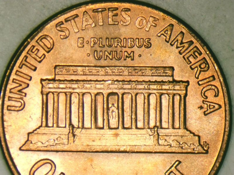 New-Collector---Can-Someone-Tell-Me-What-This-Is?--No-Other-Errors-Noticeable-On-Coin