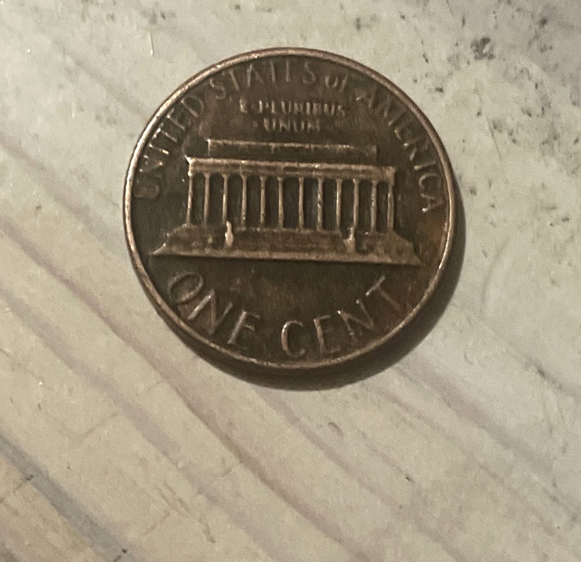 1982-D-Small-Date-Penny-Weighing-3.01