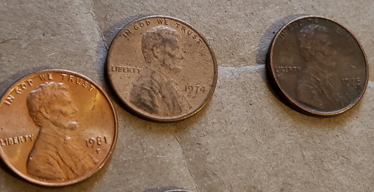 1974-Lincoln-Penny,-Looks-Light-Grey-Or-Something,-Any-Help-Please