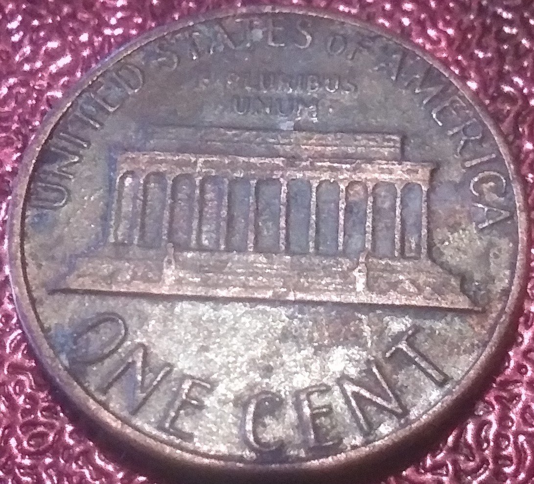 1982-?--LMC-W/-A-Hole-Where-The-M.m.-Should-Be.-Did-Zinc-Rot-Do-This?