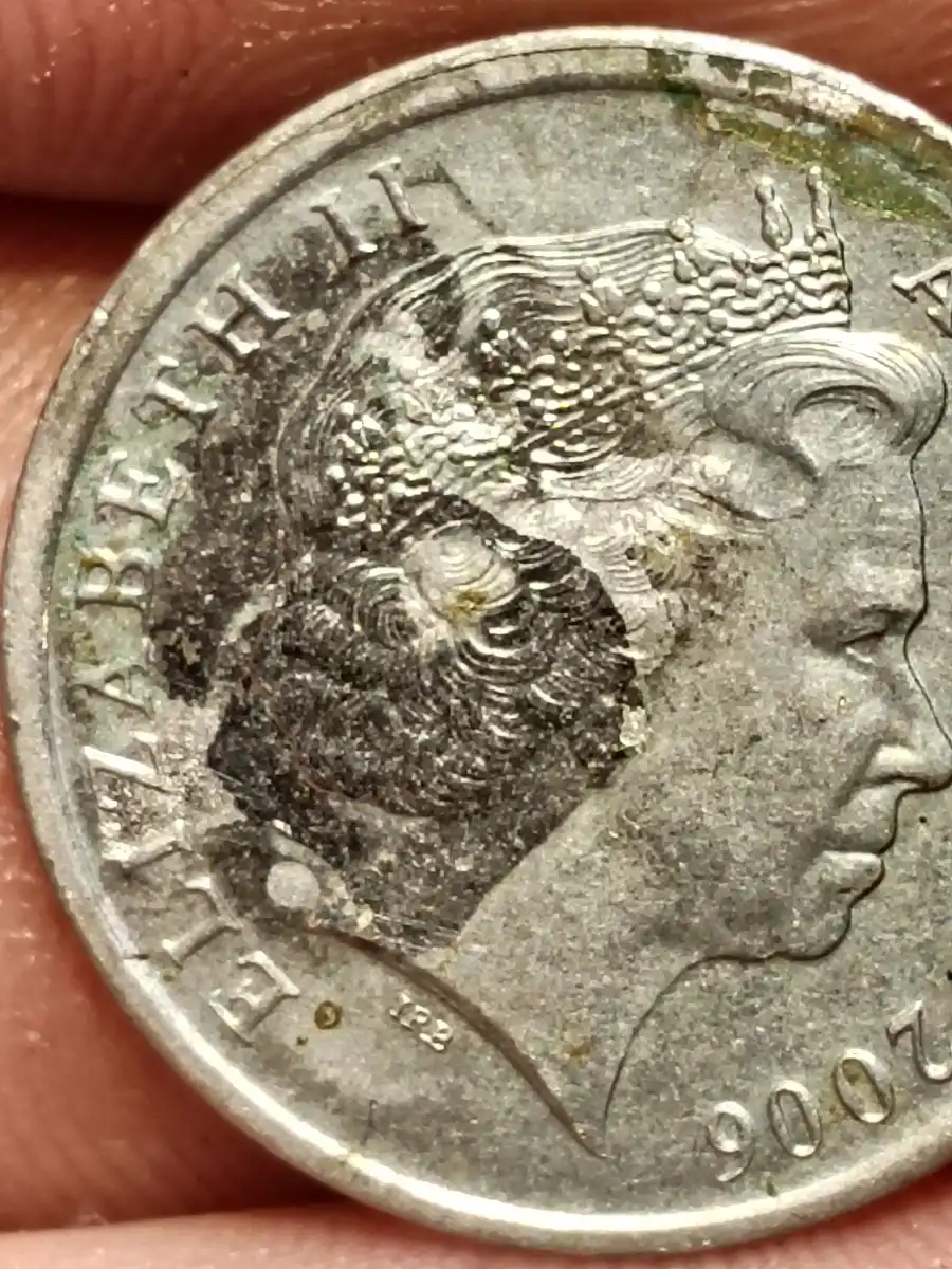 2006-Five-Cent-Coin-With-Multiple-Cracks
