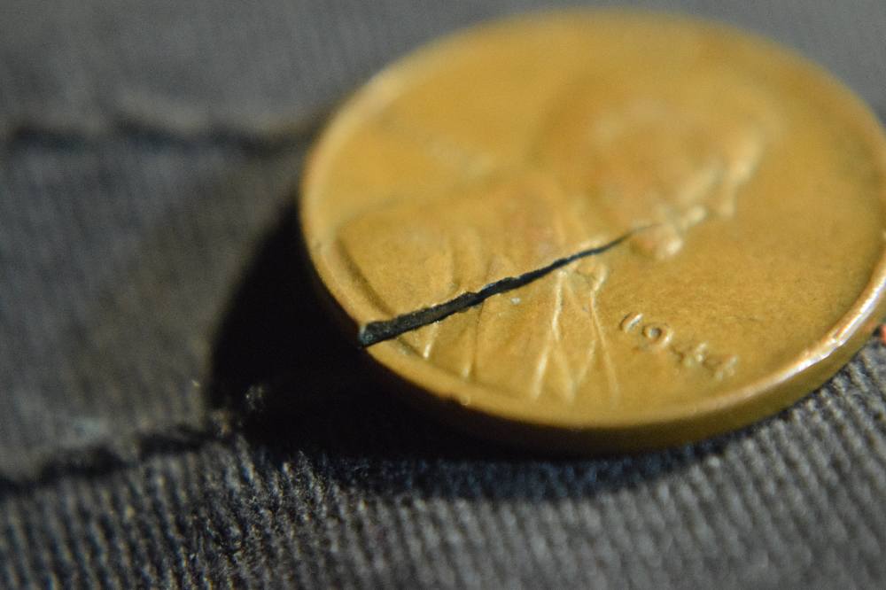 1944-Wheat-Cent.-A-Head-Scratching-Anomaly,-Open-To-Interpretation.