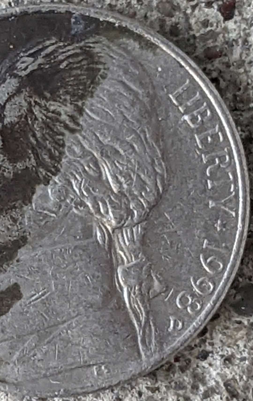 2002-P-Mississippi-Quarter-With-What-Looks-Like-A-Lot-Of-Errors