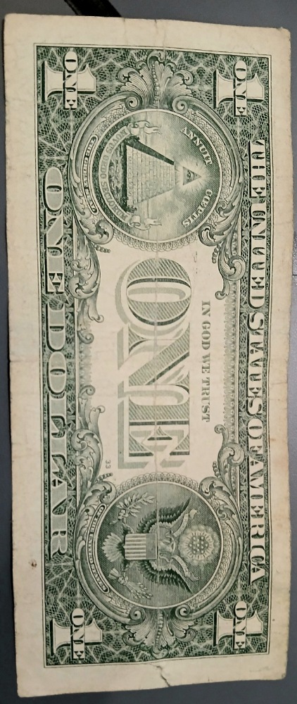 2013-B-$1-Bill-And-2009-L-$1-Bill