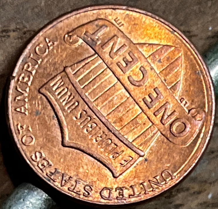 2015-P-Lincoln-Cent-With-A-Line-Behind-United--?