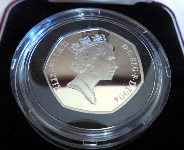 Show-Your-Coins-With-Different-Edges