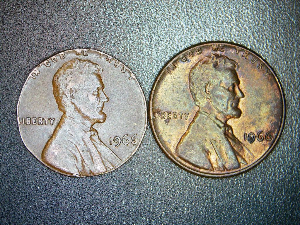 1966-Lincoln-Memorial-Penny-Same-Size-As-A-Dime?
