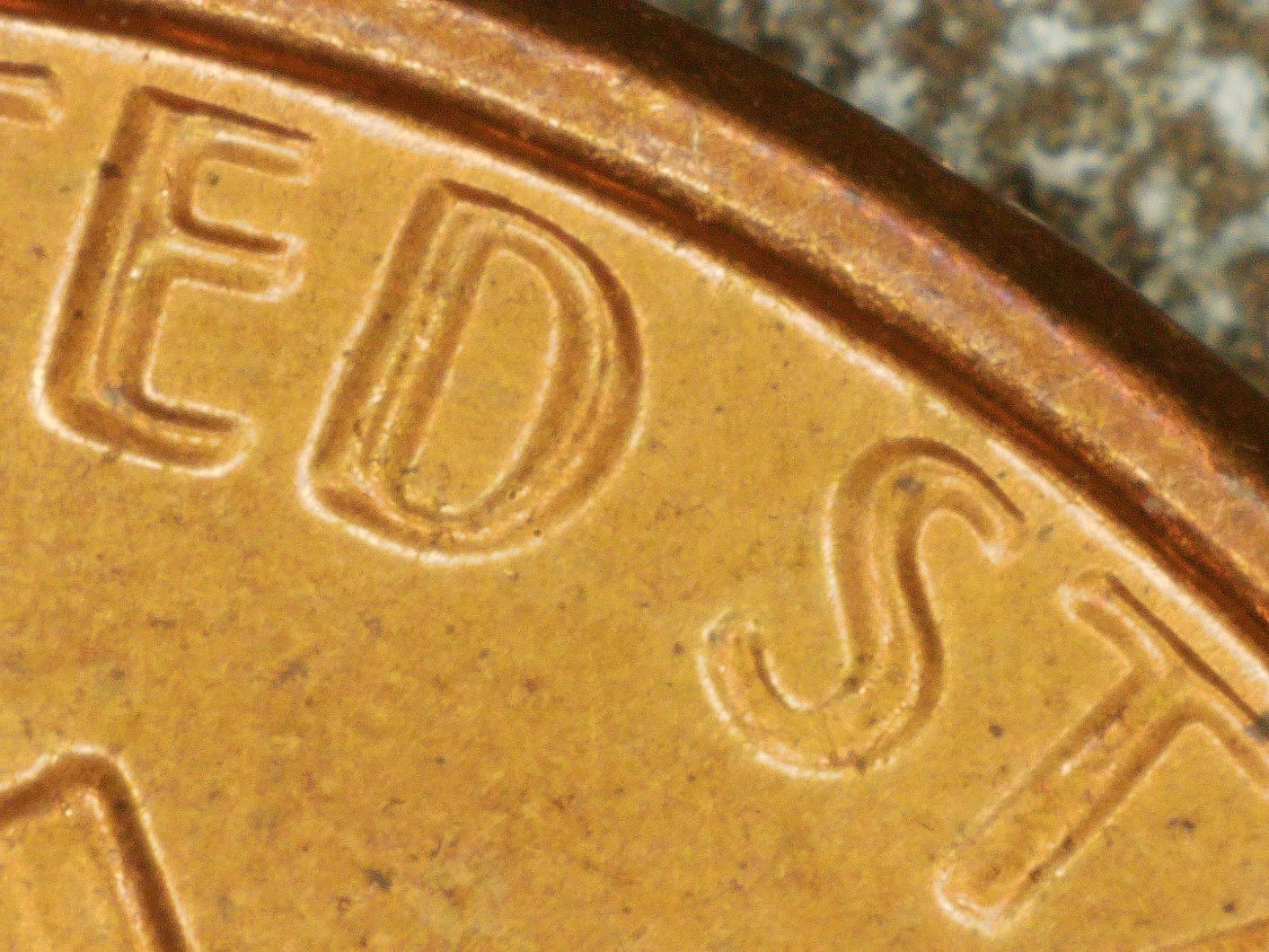 1983-Lincoln-Memorial-Penny-Possible-A-Small-DDR?