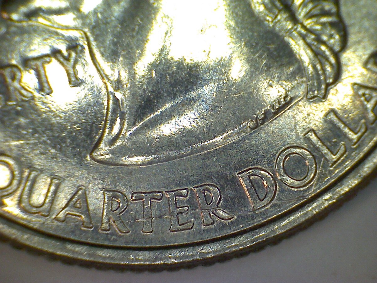 Can-You-Confirm-If-I-Found-A-Nice-Die-Crack-On-This-2007-D-Idaho-Quarter?