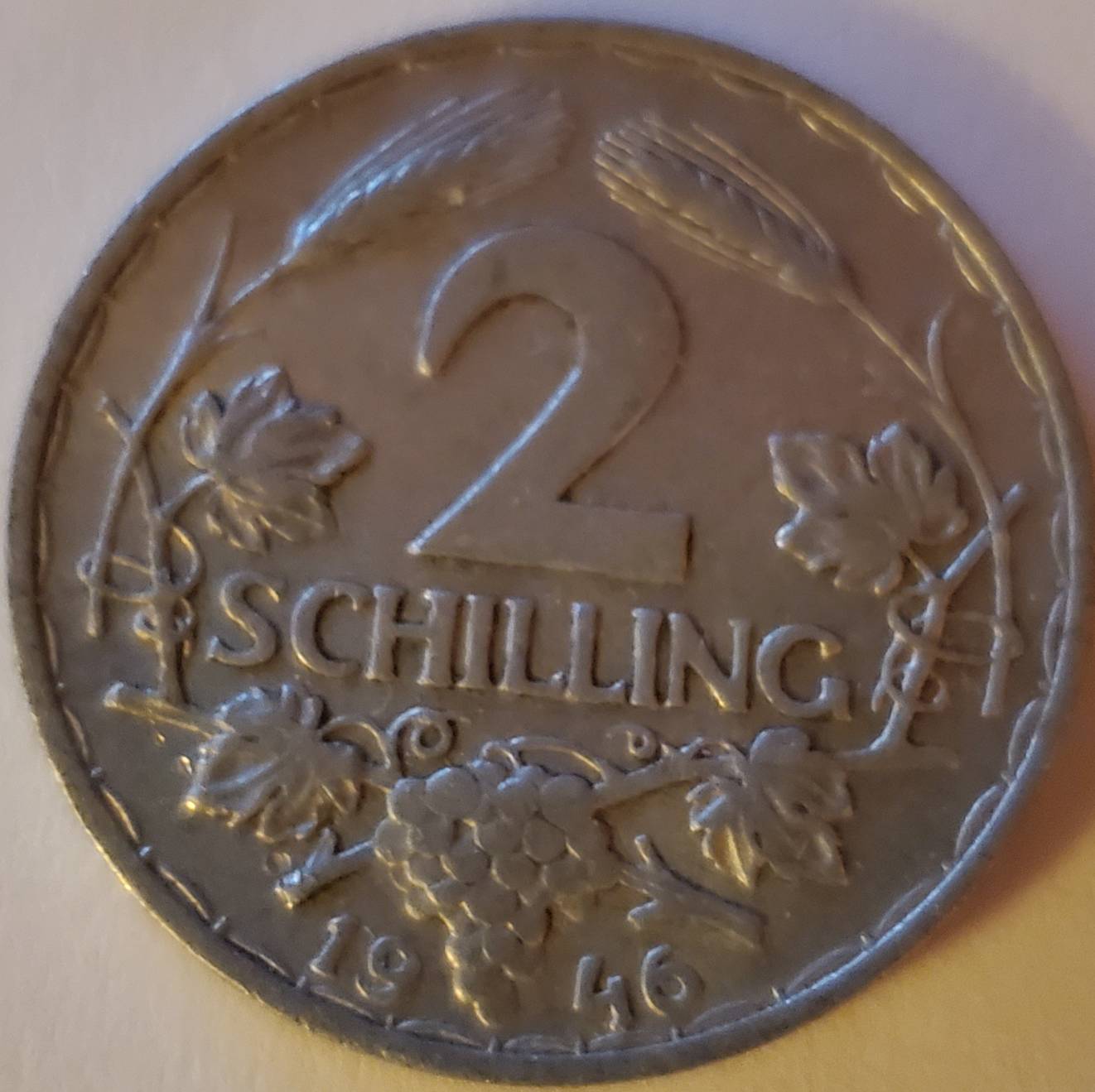 100-Coins-From-100-Different-Countries-In-100-Different-Years-Game-20th-Century-Edition