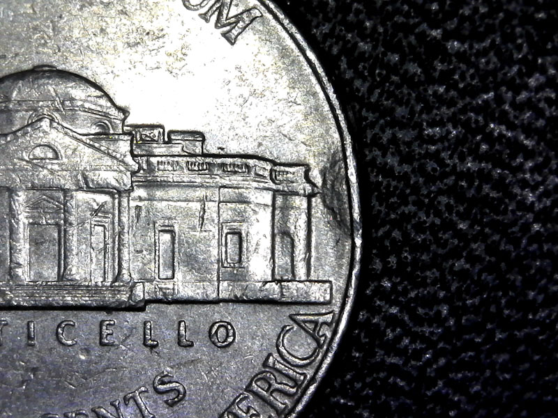 2000-D-5-Cent-What-Kind-Of-Damage-Is-This?-In-The-Reverse-Side