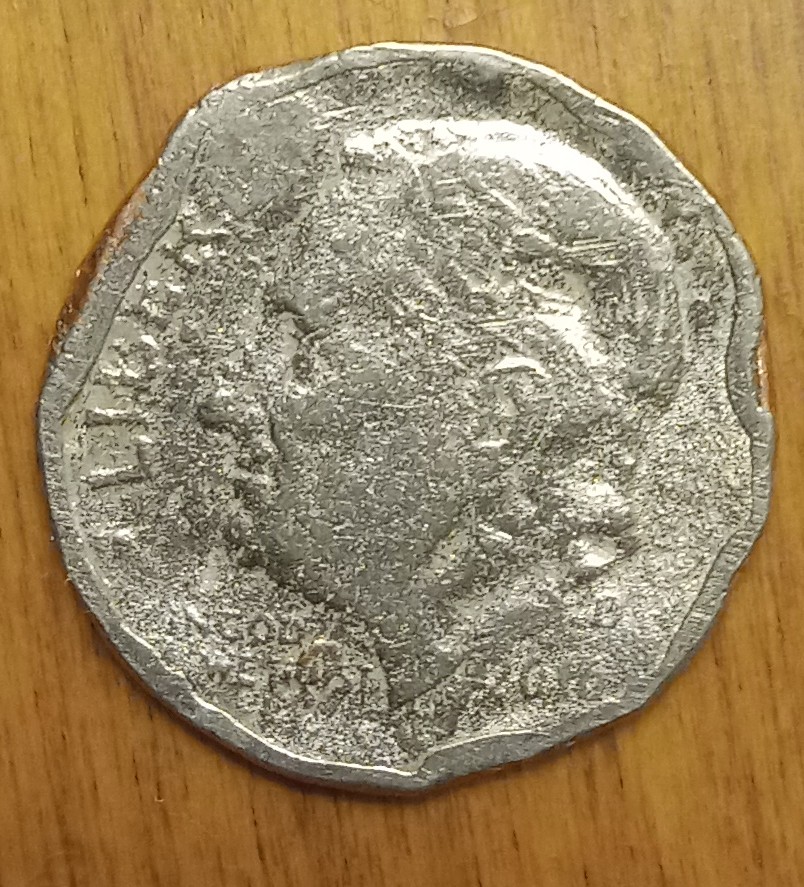 Totally-Damaged-2016-Dime---Yet-Very-Strange