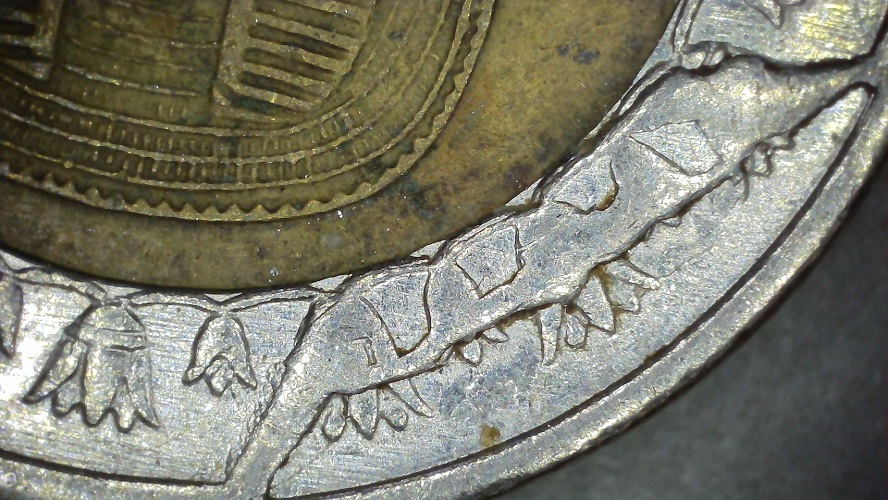 2010-Egypt-1-Pound-Coin-With-Rim-Cud-Error