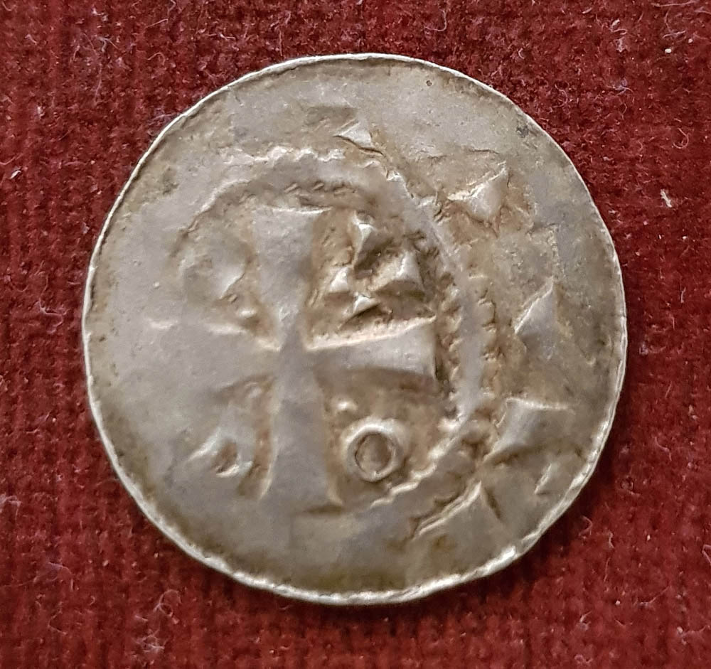 Can't-Identify-This-Medieval-Coin...-Need-Expert-Help!