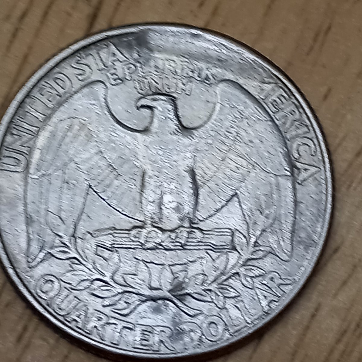 Washington-Quarter-With-Cud-Error-Over-Date