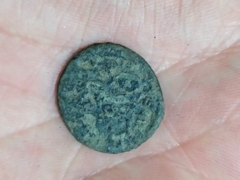 Very-Hard-To-I'd-Coin