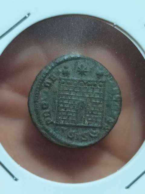2-Roman-Coins-Of-Costantinvs