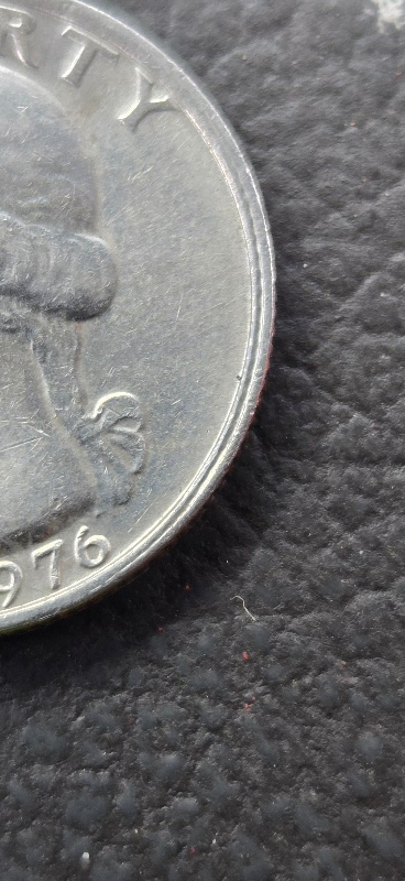 Bicentennial-With-Extra-Line-On-The-Rim