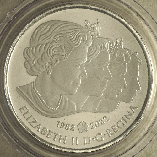 $5-Portrait-Of-Queen-Plus-Bonus-Coin