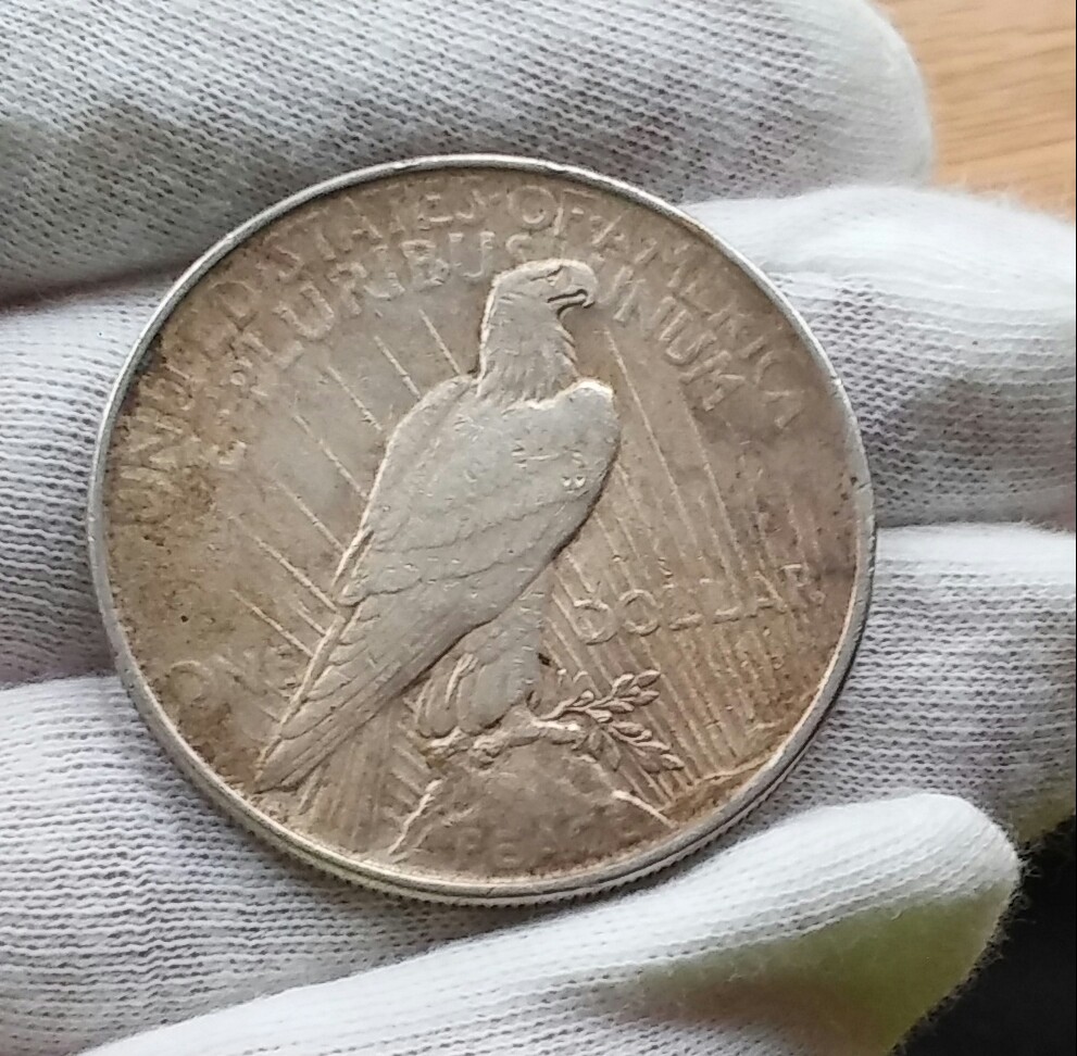 1922-Peace-Dollar..probably-Normal-Relief