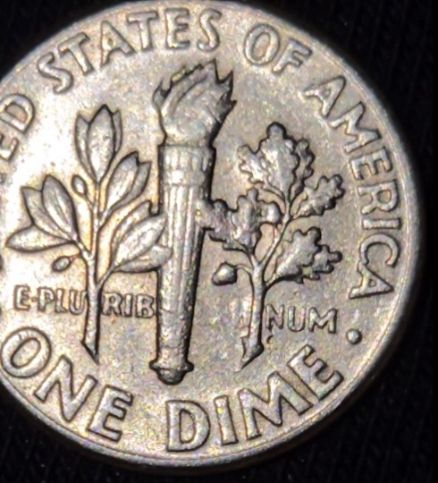 1974-D-Dime-On-Reverse-The-U-S-Is-Missing-On-Pluribus-And-On-Unum-The-U-Is-Lightly-There