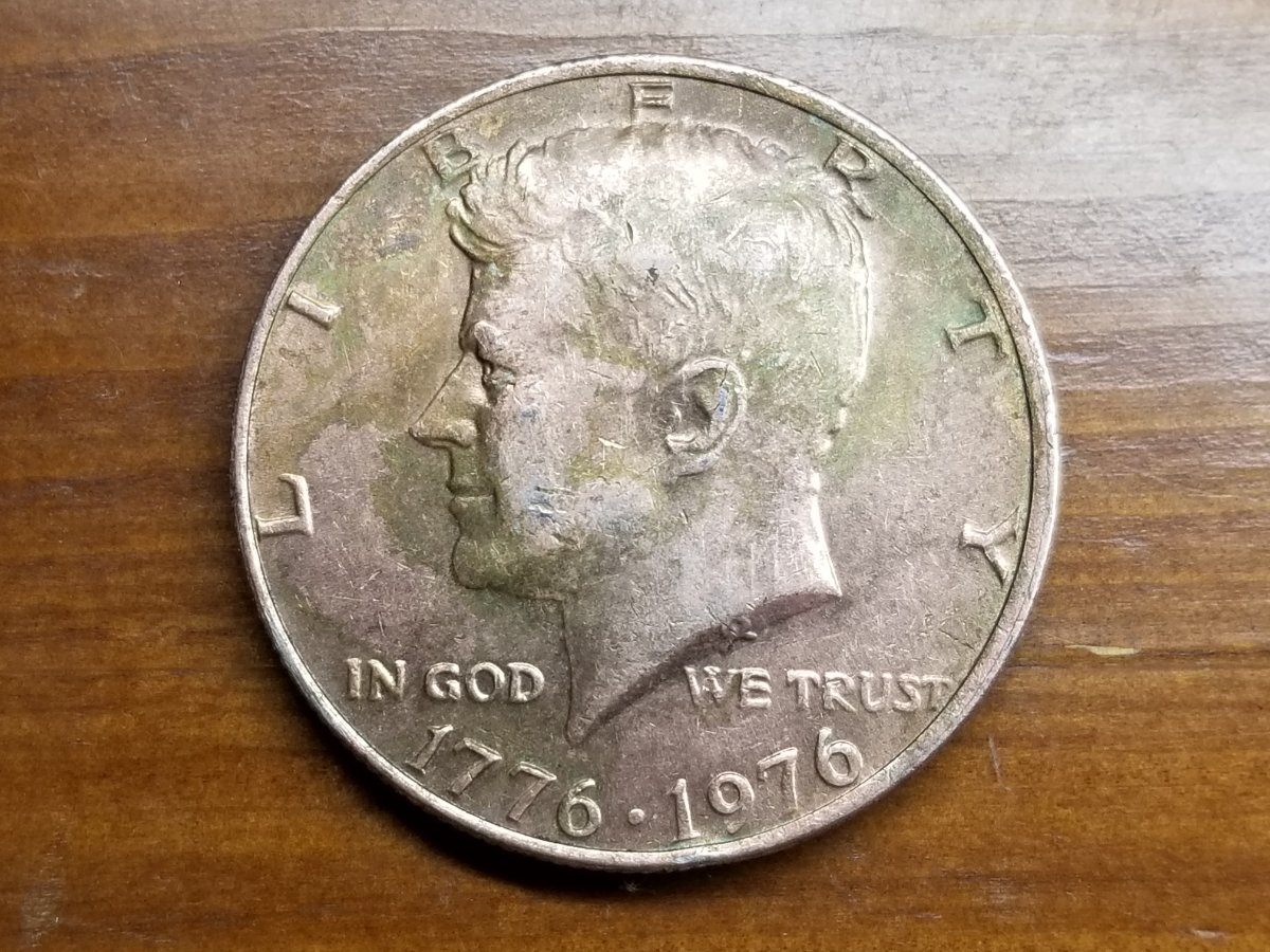 Bicentennial-Half-Dollar-Missing-Clad-Layer